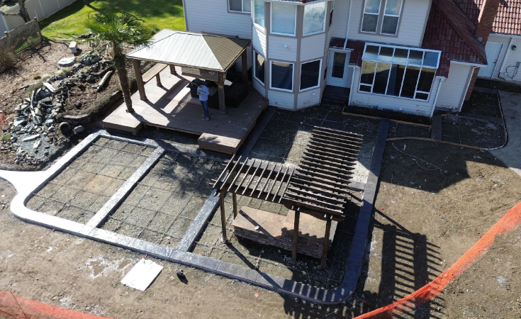 Large concrete patio in Redmond residential property